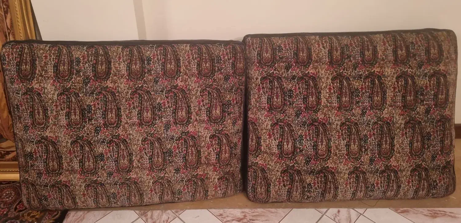 پشتی دستباف|پشتی|تهران, دروس|دیوار