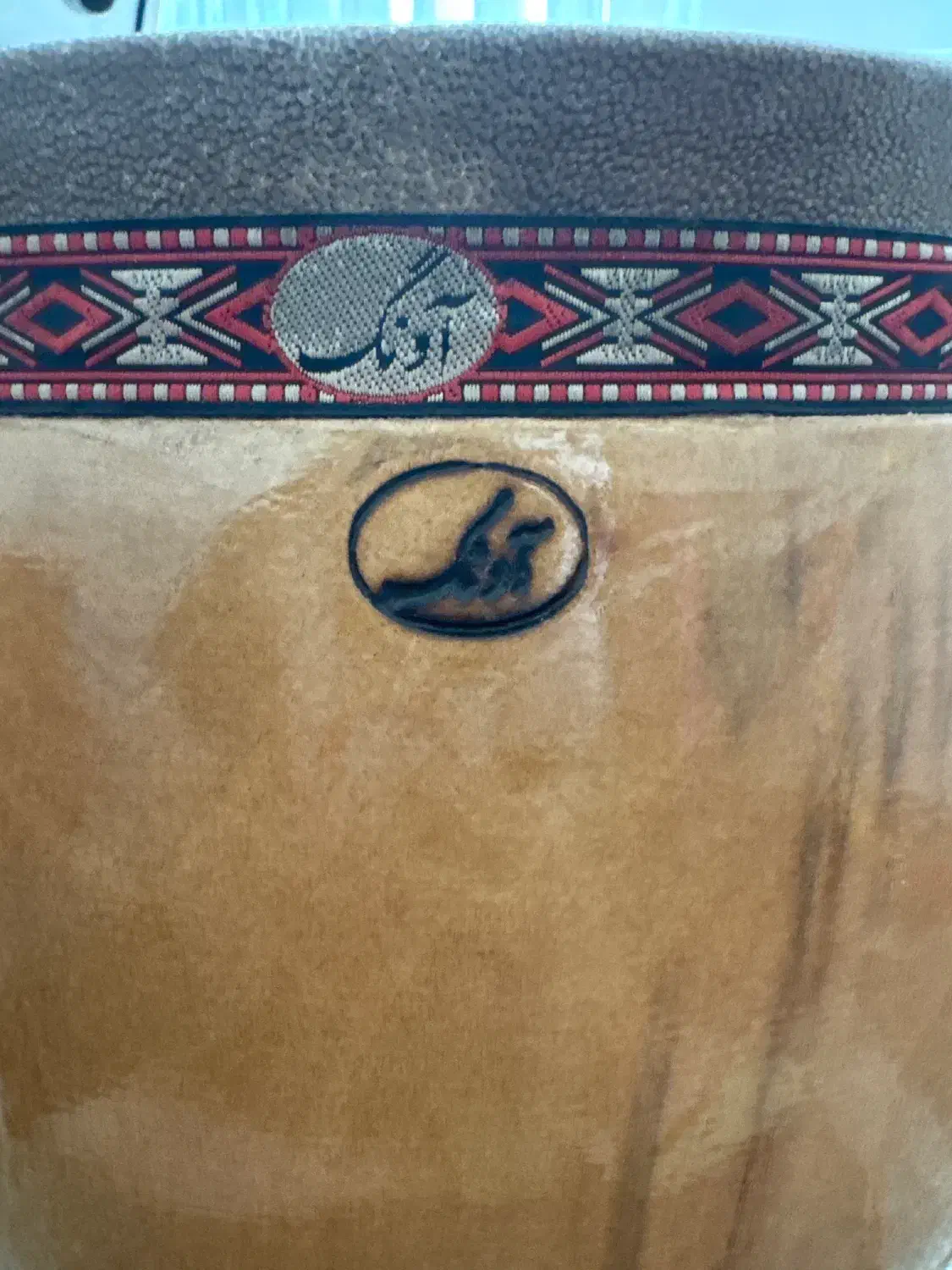 تنبک|سازهای سنتی|نیریز, |دیوار