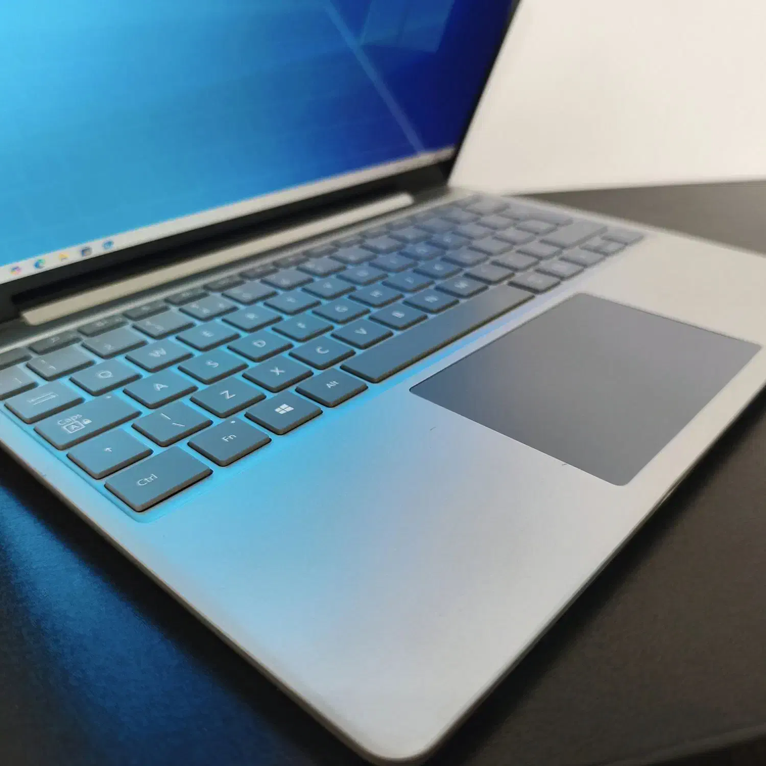 سرفیس لپ تاپ نسل 10|رایانه همراه|تهران, شهرک صادقیه|دیوار