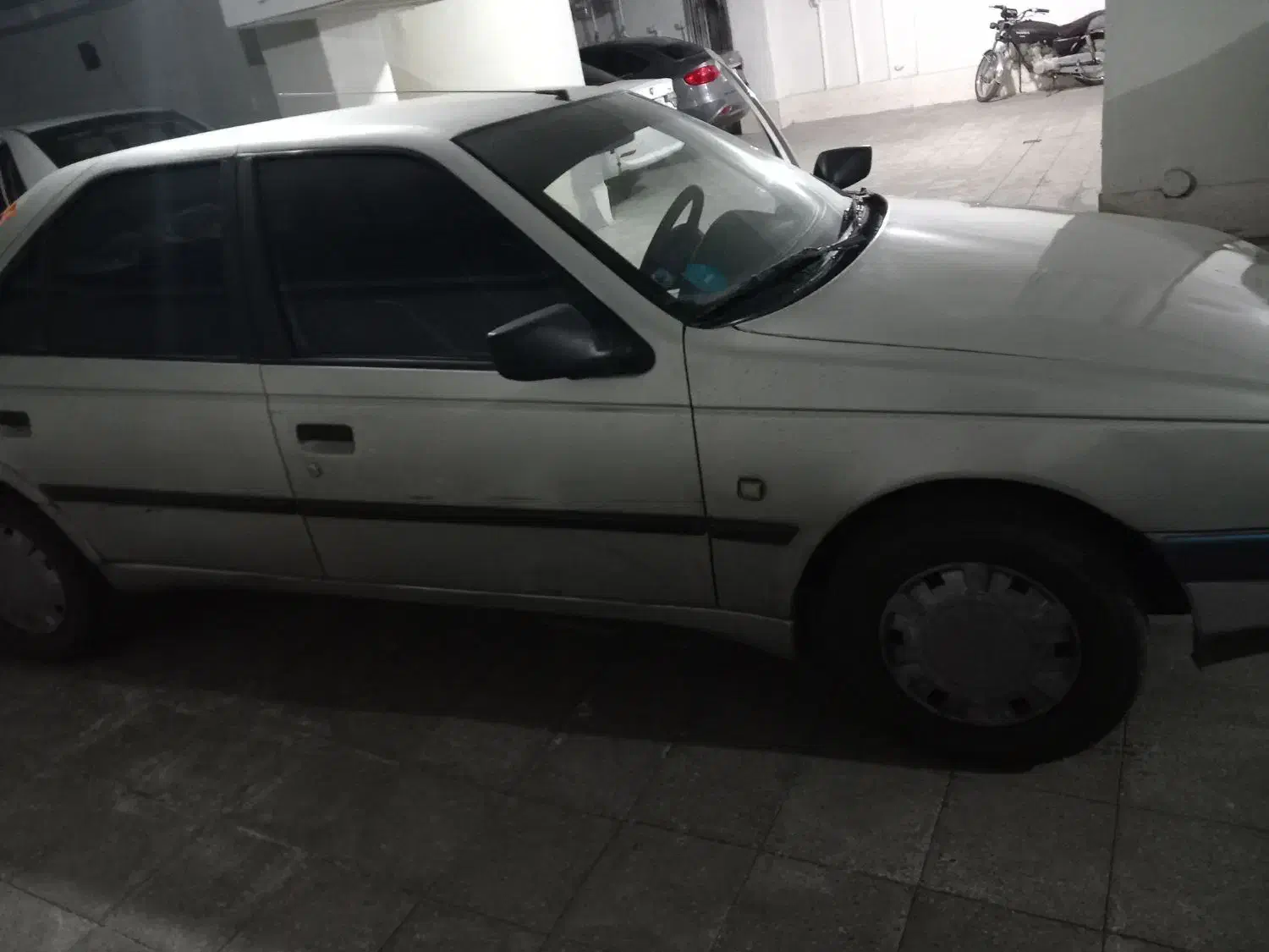 پژو۴۰۵ مدل ۸۴|خودرو سواری و وانت|قدس, شهرقدس|دیوار