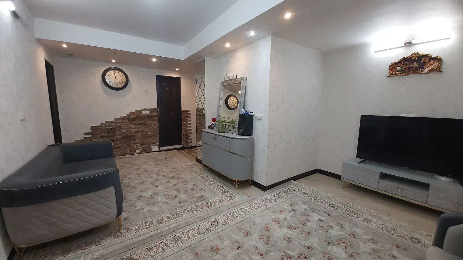 آپارتمان مرکز شهر|فروش آپارتمان|کاشان, ملک آباد|دیوار