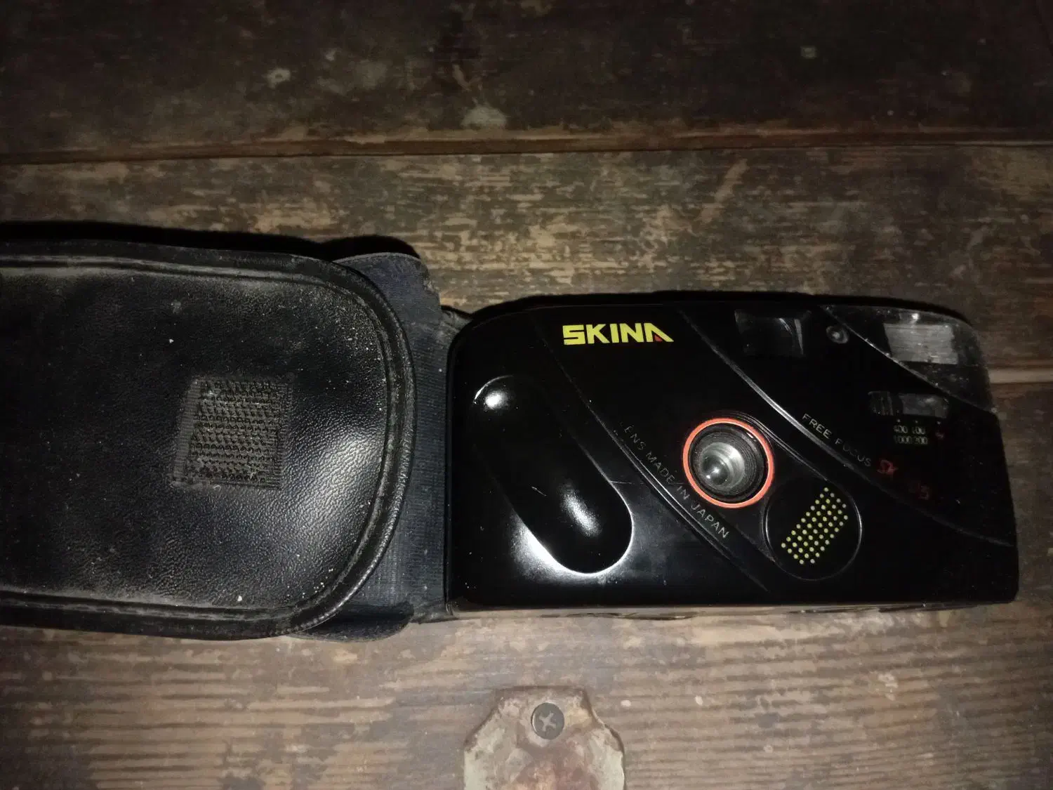 دوربین|دوربین عکاسی و فیلم‌برداری|مسجد سلیمان, |دیوار