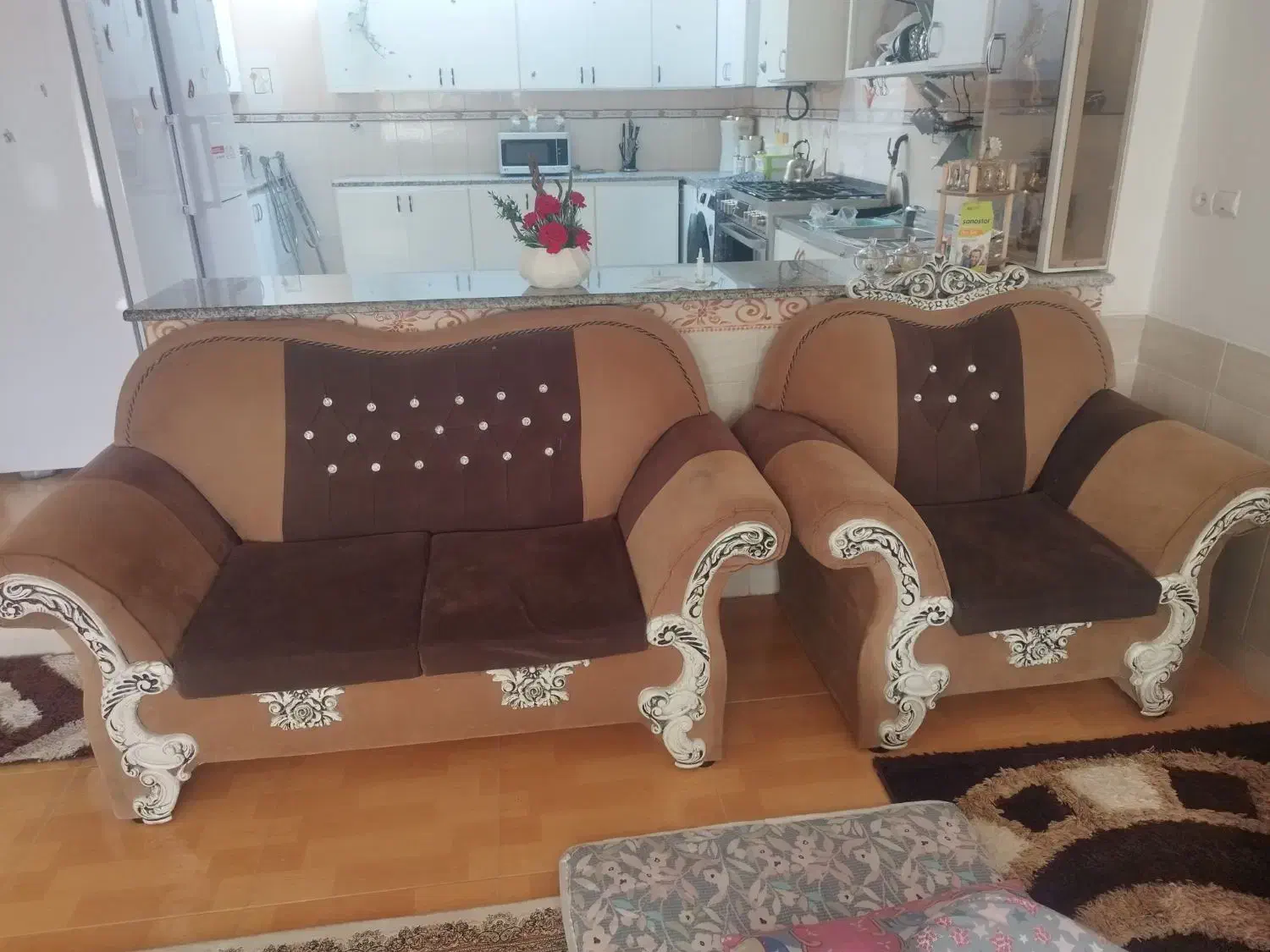 مبل 7نفر|مبلمان خانگی و میز عسلی|فولادشهر, C1|دیوار