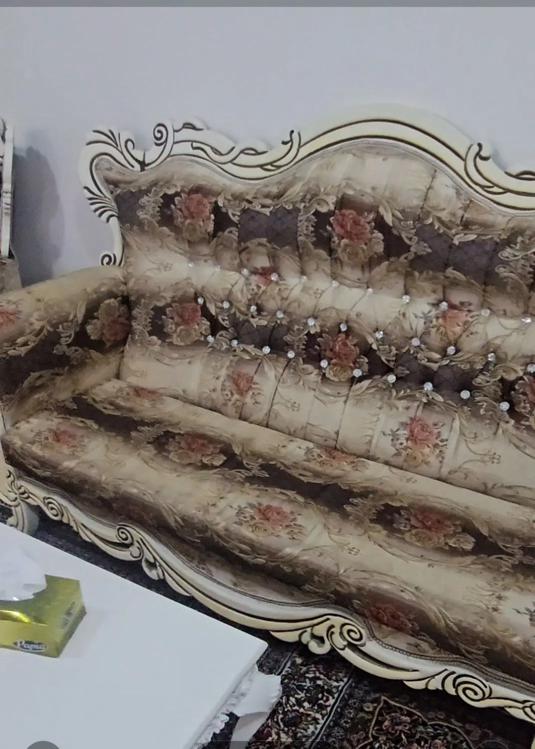 مبل|مبلمان خانگی و میز عسلی|هریس, |دیوار