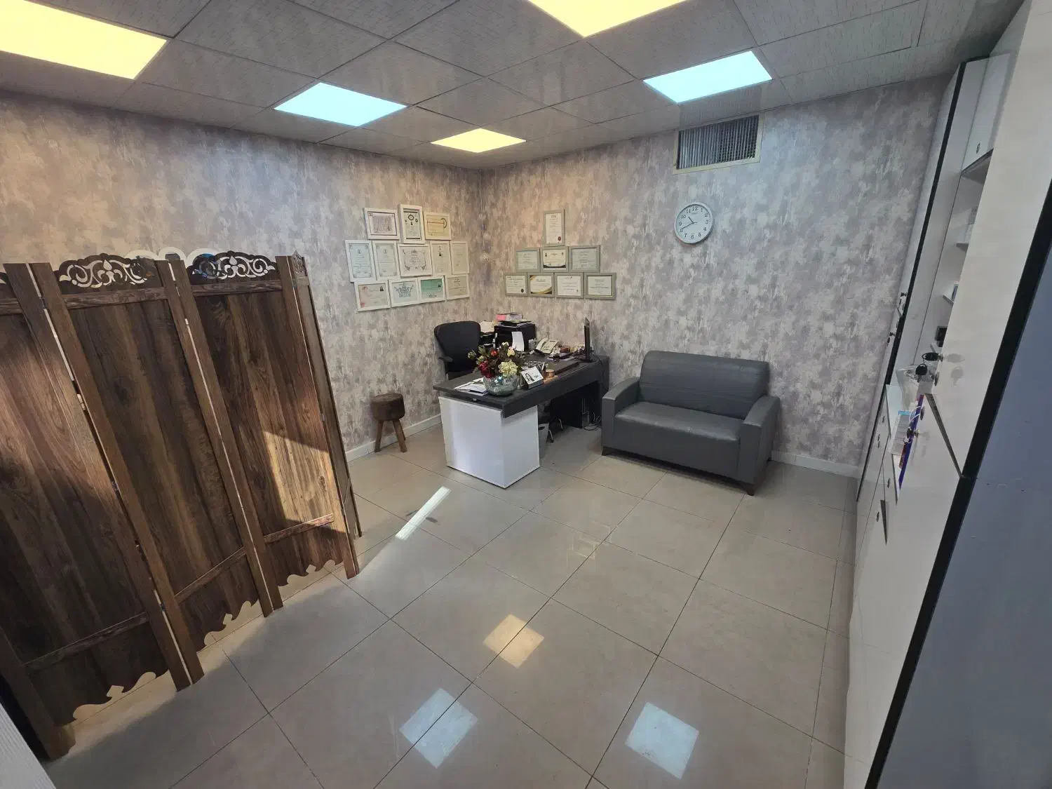 125متر موقعیت اداری ،تک واحدی|فروش دفتر کار، اتاق اداری، مطب|تهران, اکباتان|دیوار