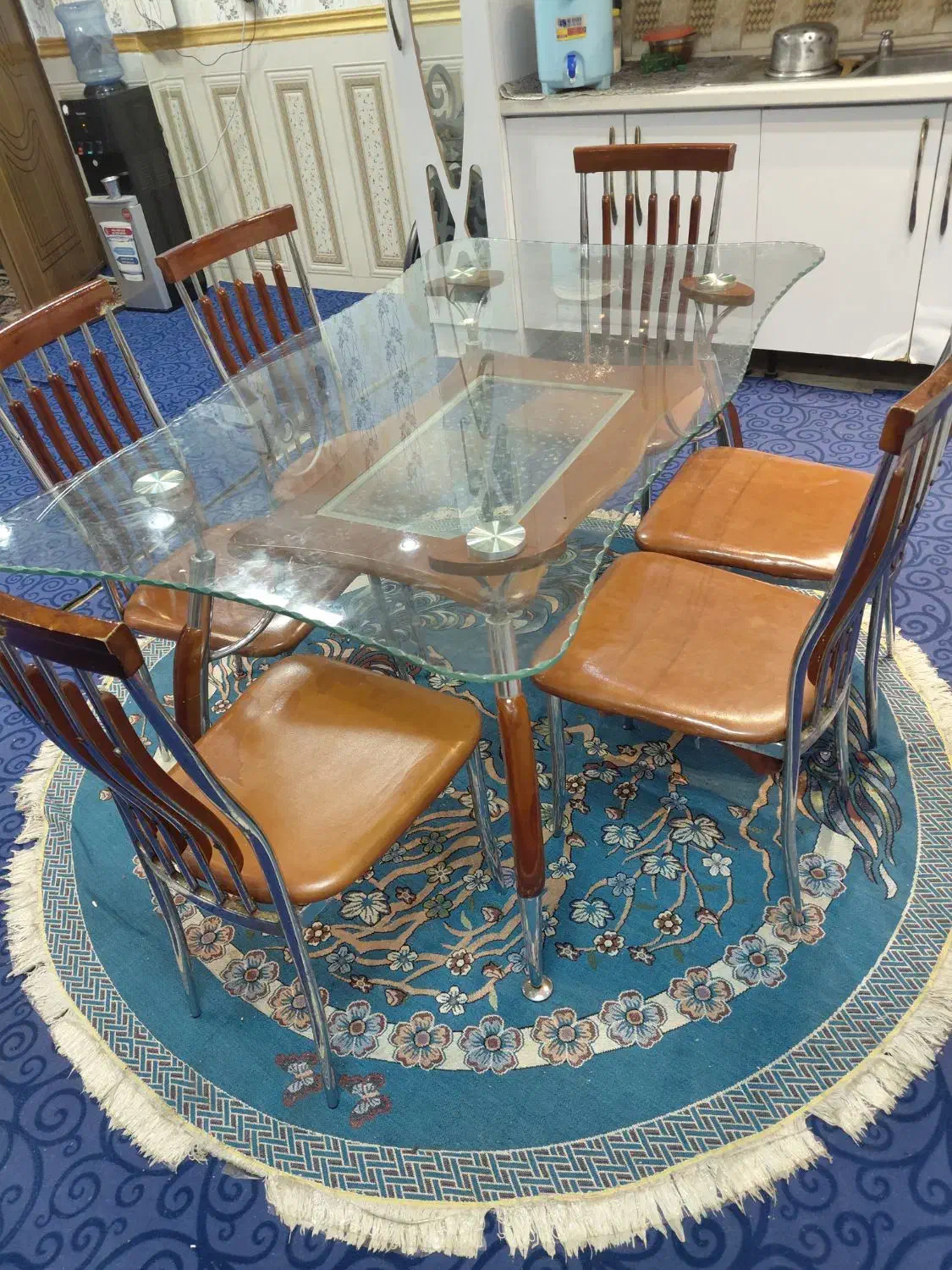 میز نهار خوری|میز و صندلی غذاخوری|بندر ماهشهر, |دیوار