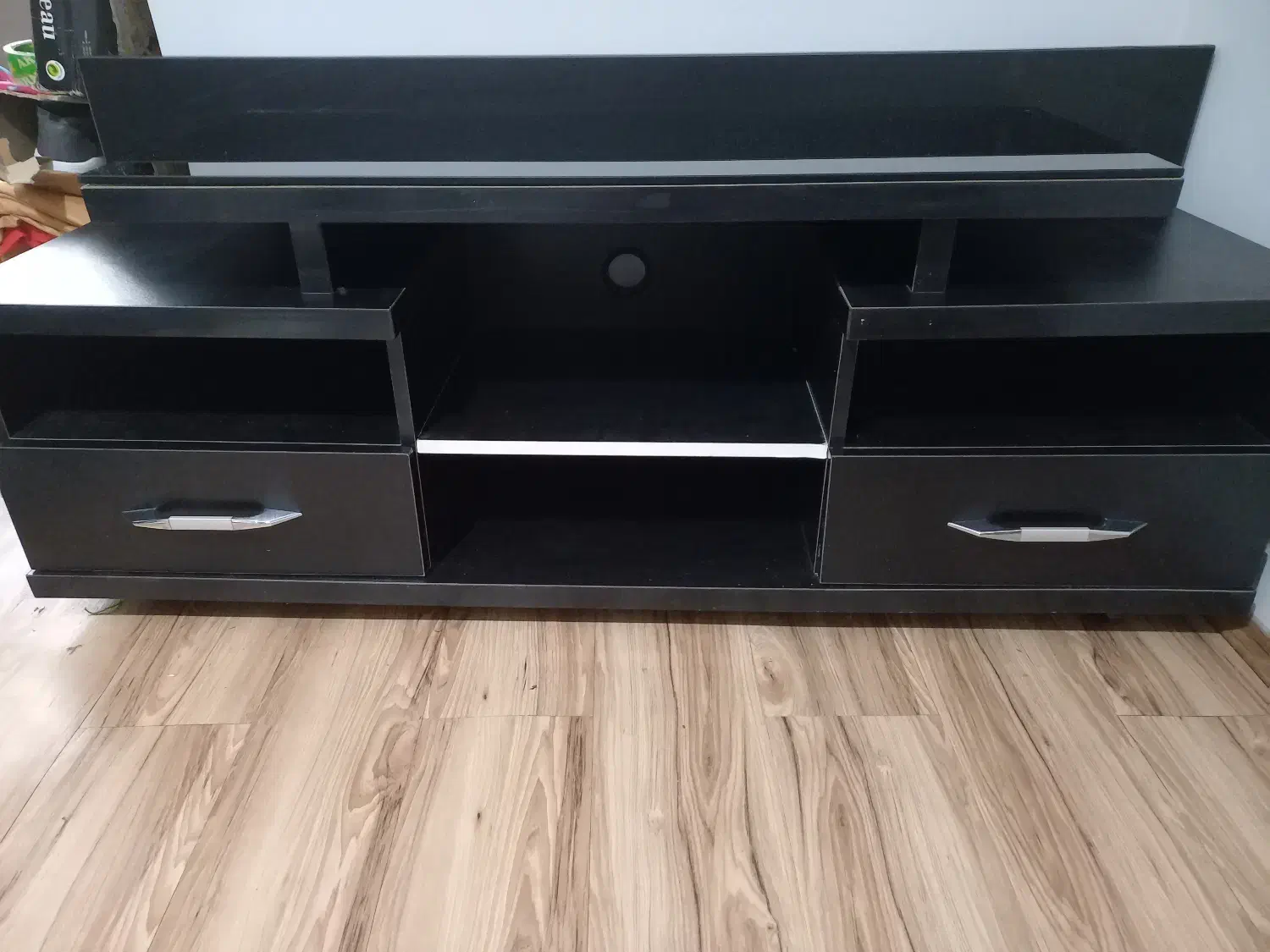 تلویزیون|تلویزیون و پروژکتور|رشت, آزادگان|دیوار