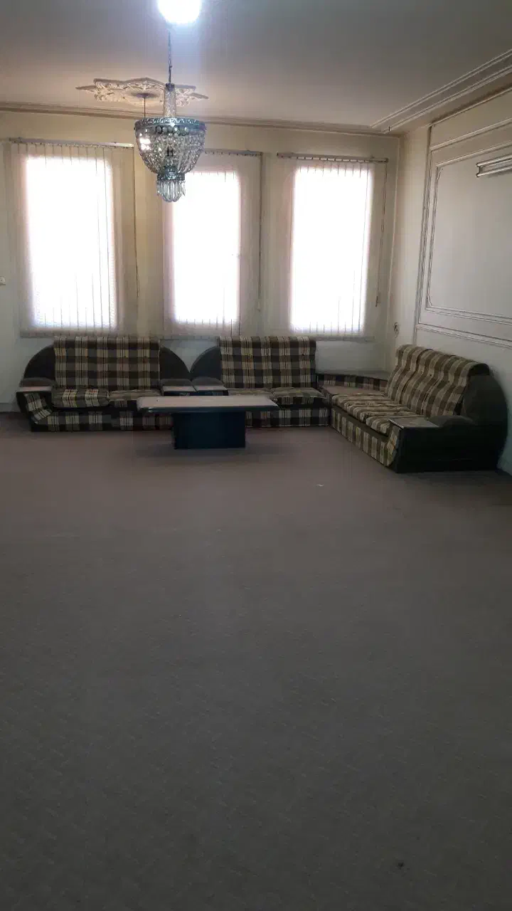 ۴عدد پشتی دو رویه کاملا نو و یکدست مبل ال۷نفره|پشتی|شهرکرد, |دیوار