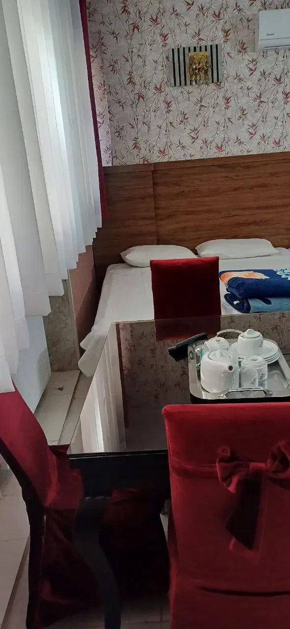 سوییت آپارتمان نزدیک حرم خیابان امام رضا|اجارهٔ کوتاه‌مدت آپارتمان و سوئیت|مشهد, امام رضا (ع)|دیوار