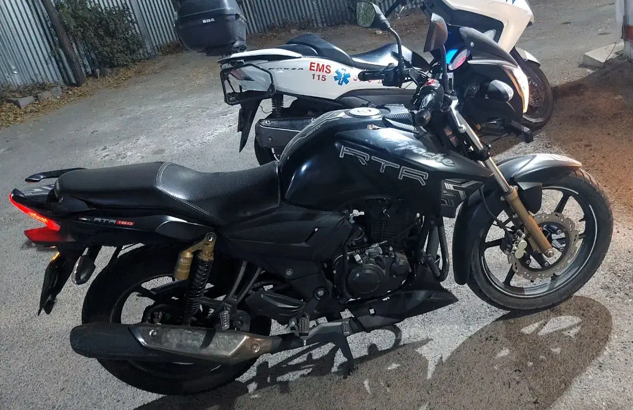 آپاچی 180 مشکی مات فوق العاده سالم|موتورسیکلت|تهران, امام زاده حسن|دیوار