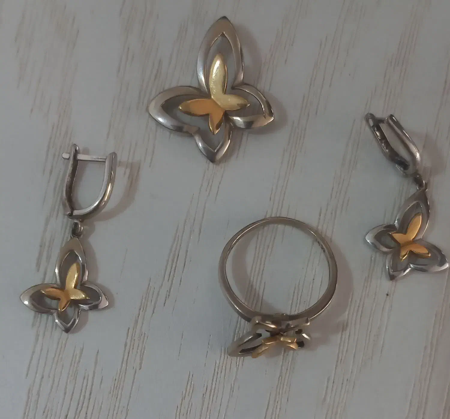 طلا درحد نو|جواهرات|گناباد, |دیوار