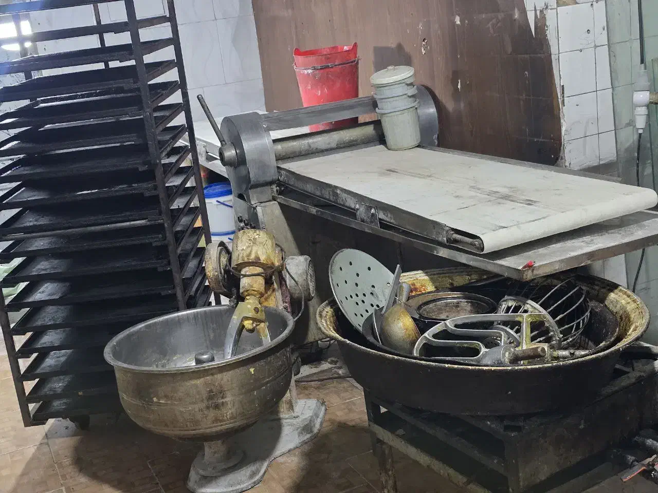 فروش وسایل قنادی|عمده‌فروشی|بابل, |دیوار