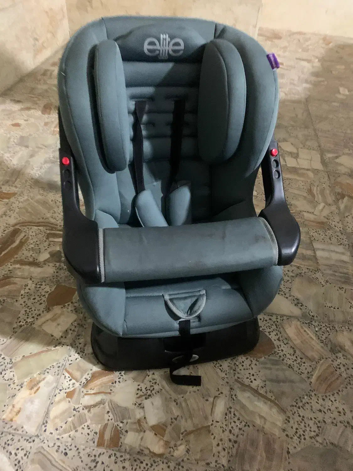 صندلی ماشین کودک|تخت و صندلی بچه|بابل, |دیوار