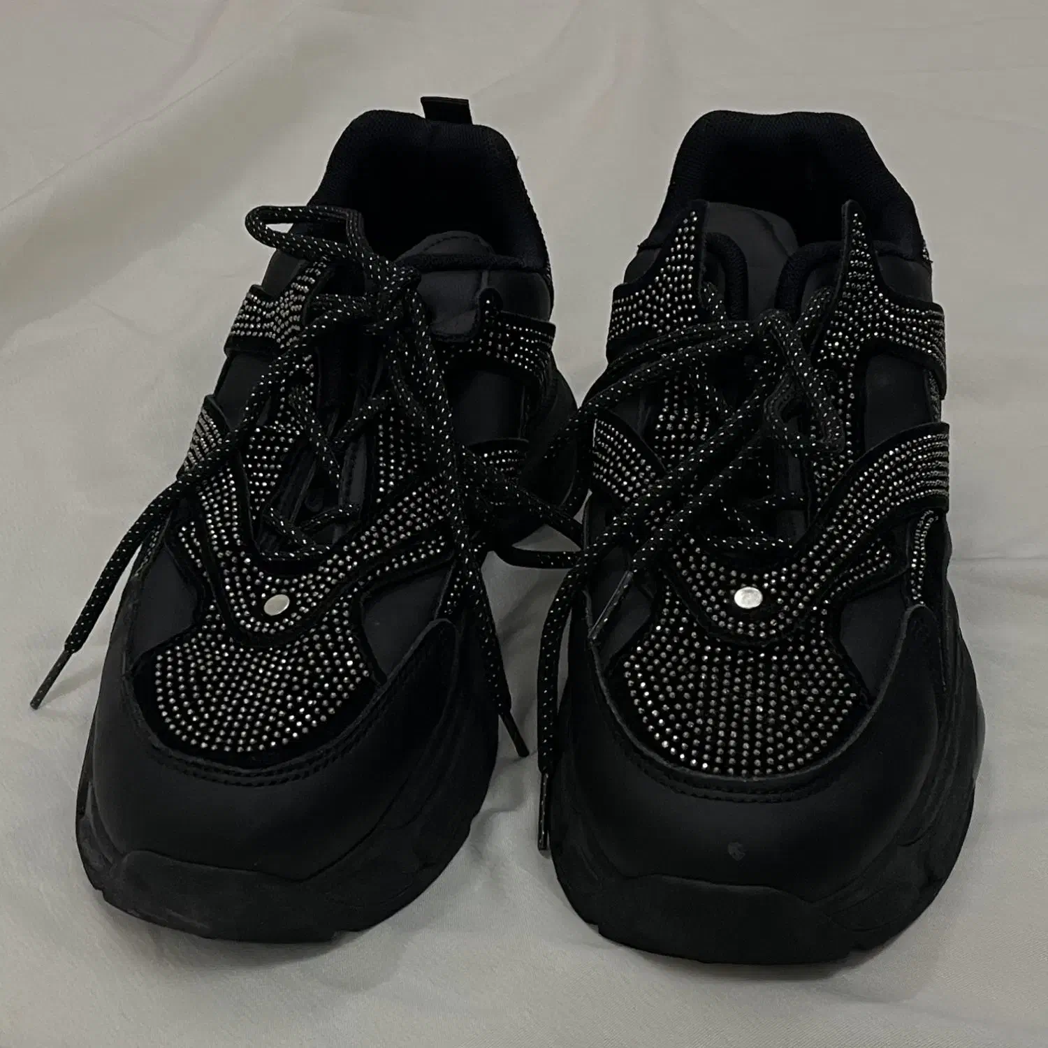 کفش|کیف، کفش، کمربند|دزفول, |دیوار