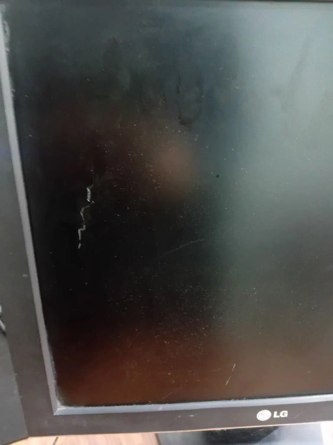 مانیتور 17 اینچ LED برند LG مناسب دوربین مداربسته|قطعات و لوازم جانبی رایانه|بابل, |دیوار