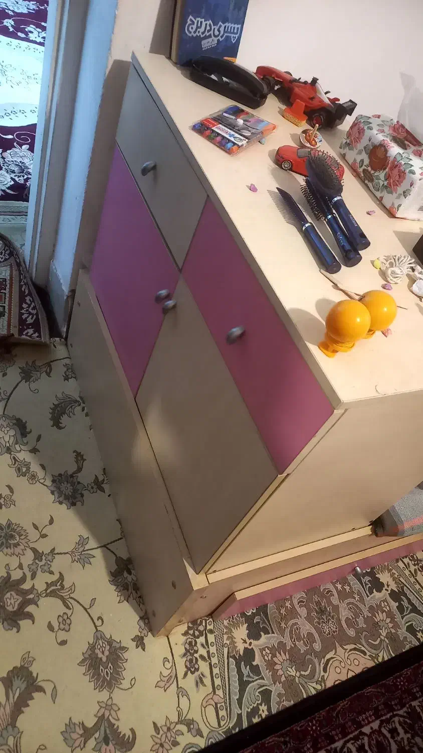 تخت وکمد نوزاد ونوجوان|تخت و صندلی بچه|شیراز, عادل آباد|دیوار