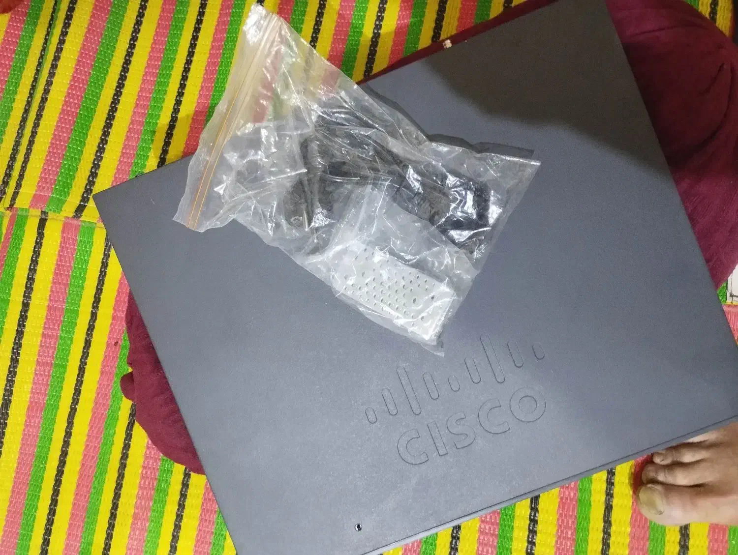 سوعیچ ۲۴پورت سیسکو نونو آکبند|مودم و تجهیزات شبکه|کرج, خلج آباد|دیوار