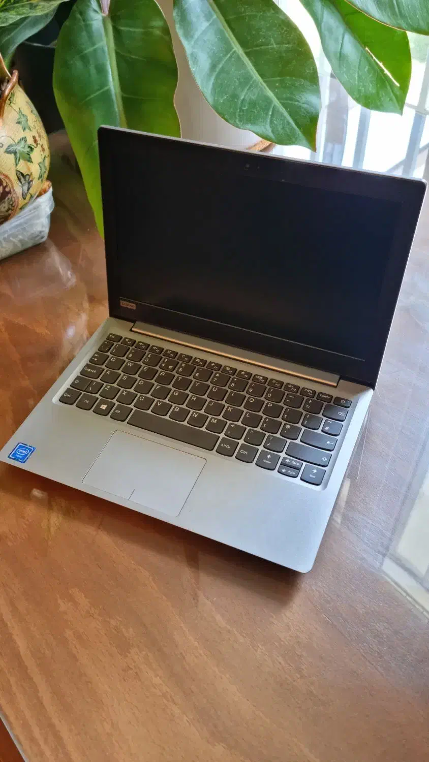 لپتاپ لنوو ۱۱ اینچ بسیار سبک با ssd استفاده نشده|رایانه همراه|تهران, ازگل|دیوار