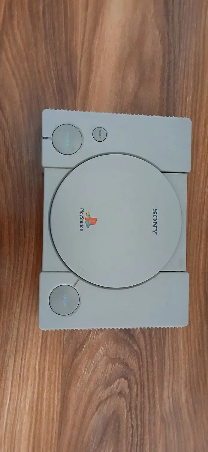 سونی 1 سالم سالم همراه دو عدد دسته سالم و بازی|کنسول، بازی ویدئویی و آنلاین|تبریز, |دیوار