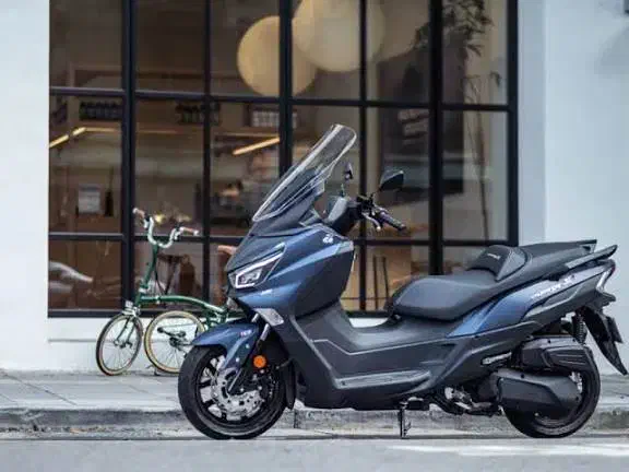 SYM250 joymax|موتورسیکلت|شیراز, شهرک امیر کبیر|دیوار