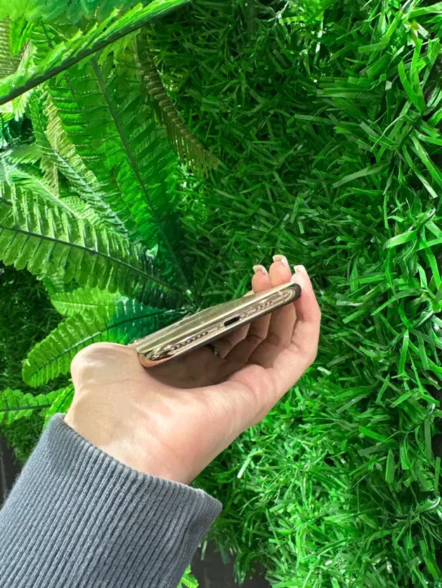 نقد و اقساط Iphone xs max 256|موبایل|تهران, سیمای ایران|دیوار