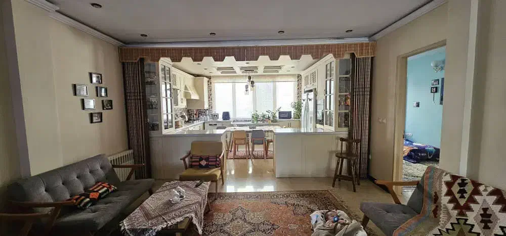 آپارتمان ۳ خوابه