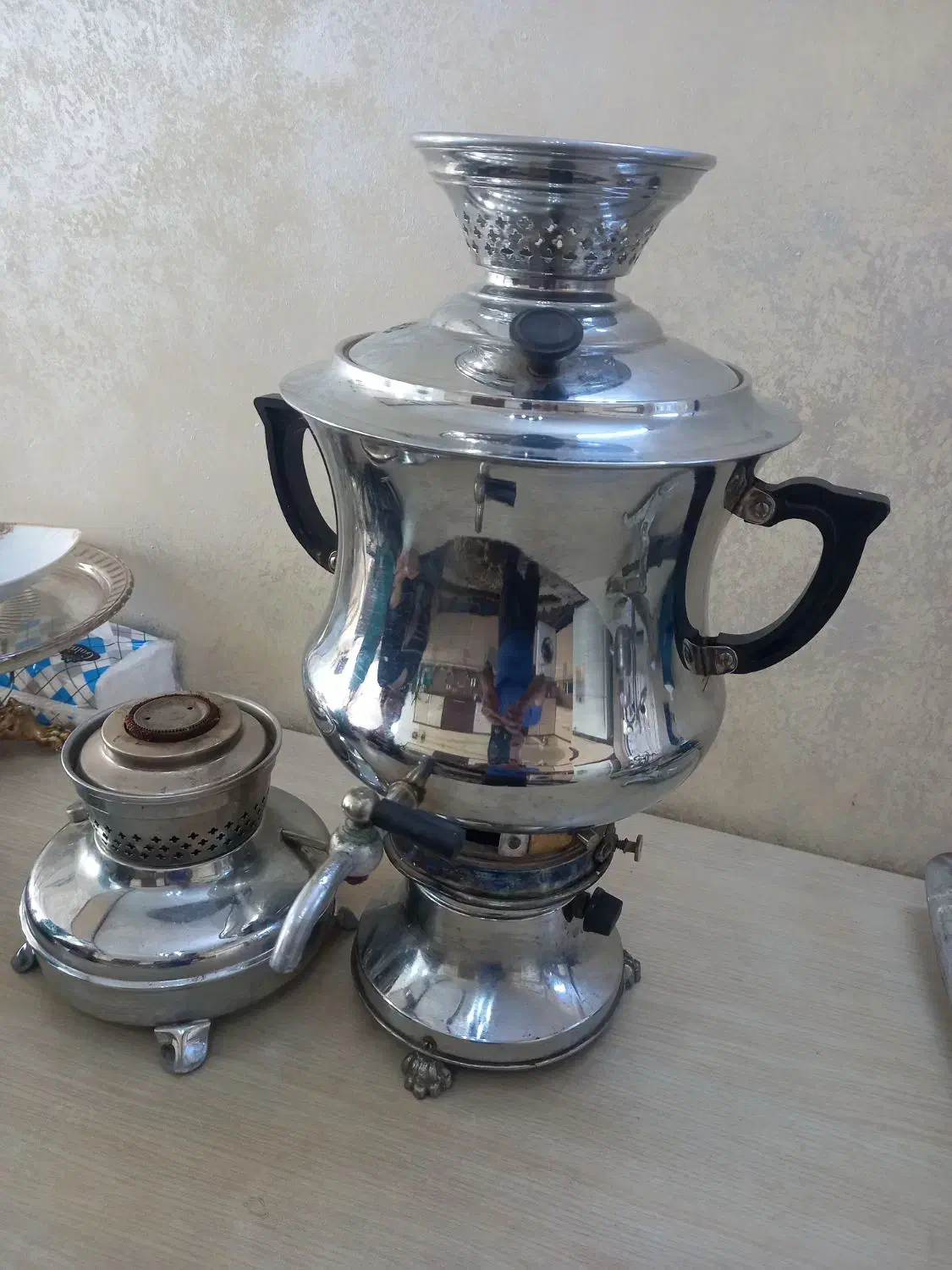 سماور گازی همراه با پایه یدک نفتی|سماور، چای‌ساز، قهوه‌ساز|گلبهار, شهر جدید گلبهار|دیوار