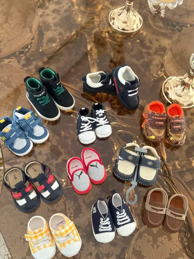 کفش ‌و پاپوش بچگانه|کفش و لباس بچه|مشهد, زمانه|دیوار
