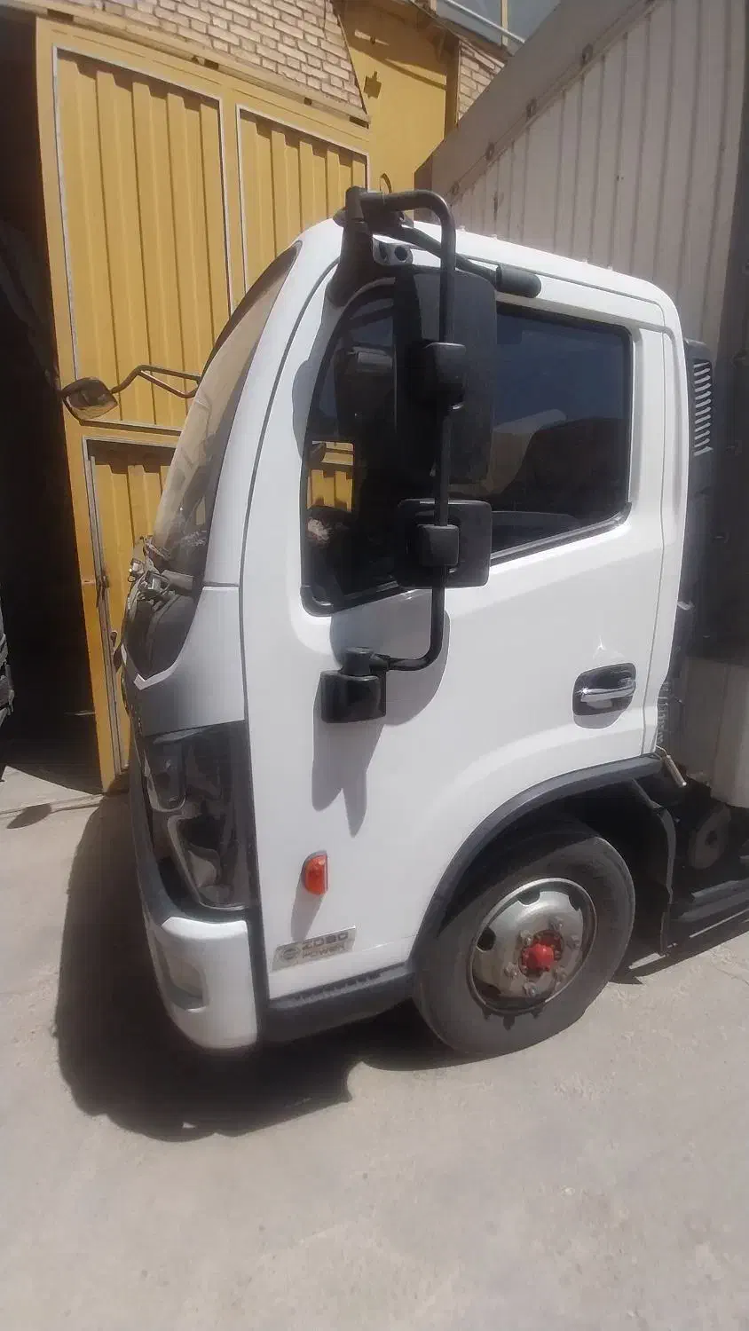 کاویان ۴۰۲|خودرو سنگین|شاهین‌شهر, عطار|دیوار