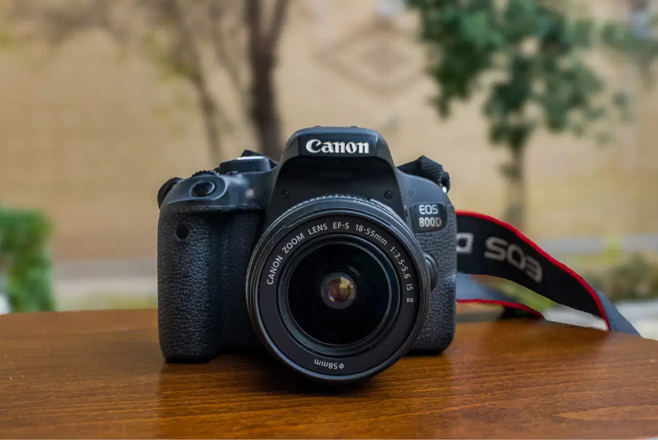 دوربین عکاسی canon 800 d|دوربین عکاسی و فیلمبرداری|اصفهان, باغ زیار|دیوار