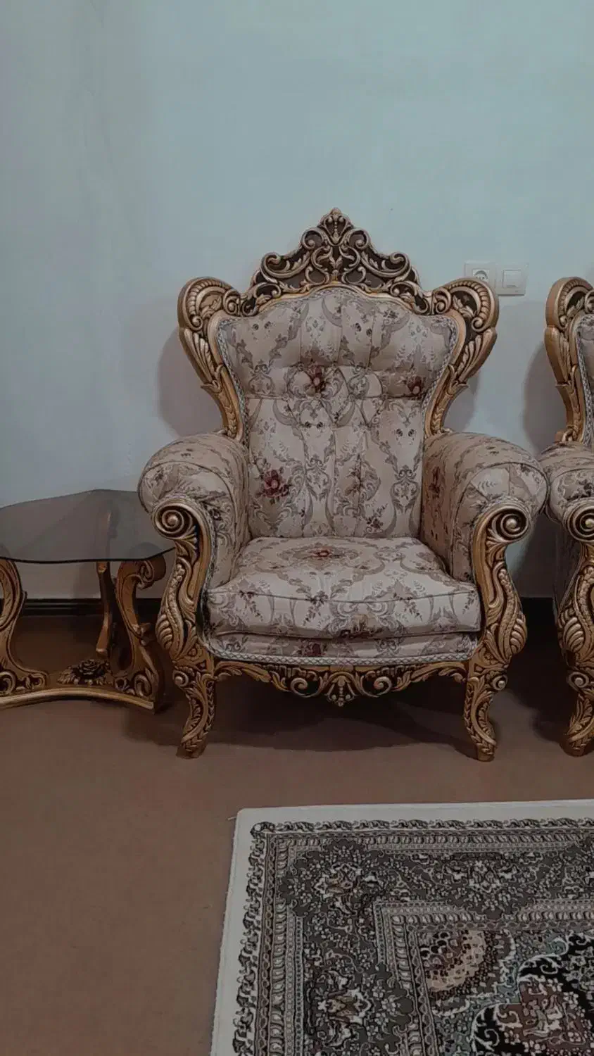 مبل سلطنتی 9نفره|مبلمان خانگی و میز عسلی|دورود, |دیوار