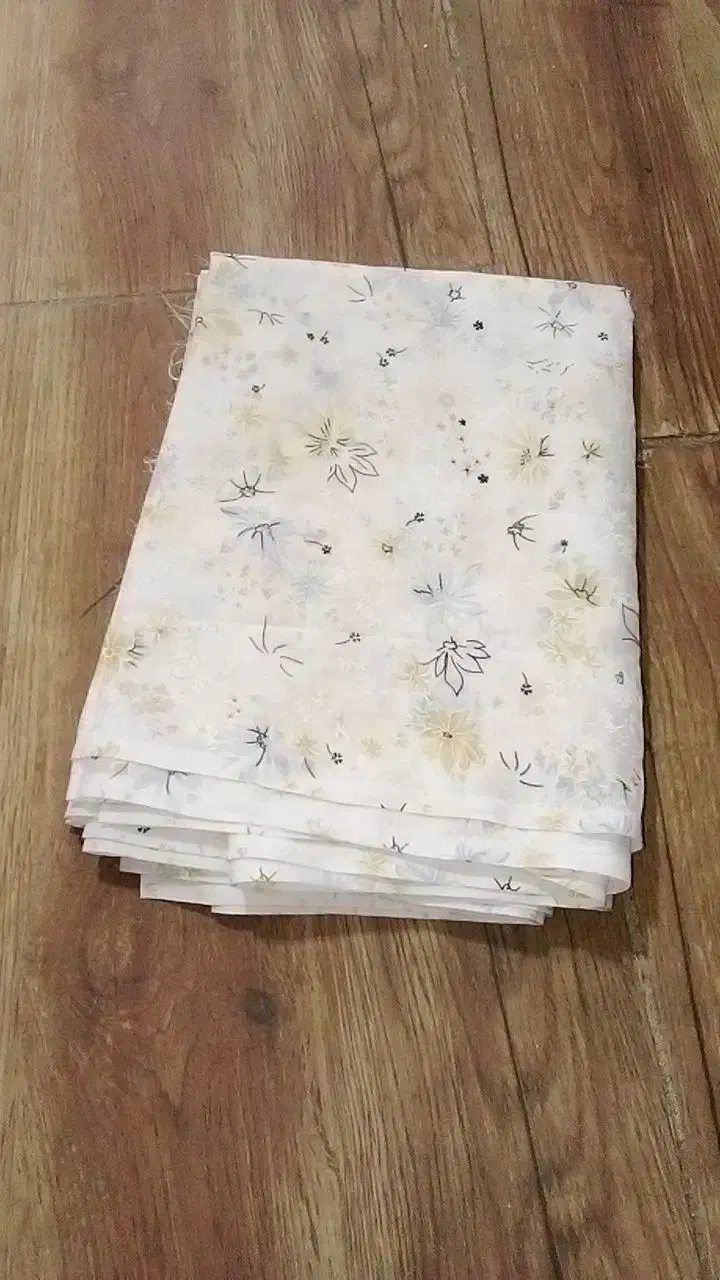 چادر|لباس|نیشابور, رحمت آباد|دیوار