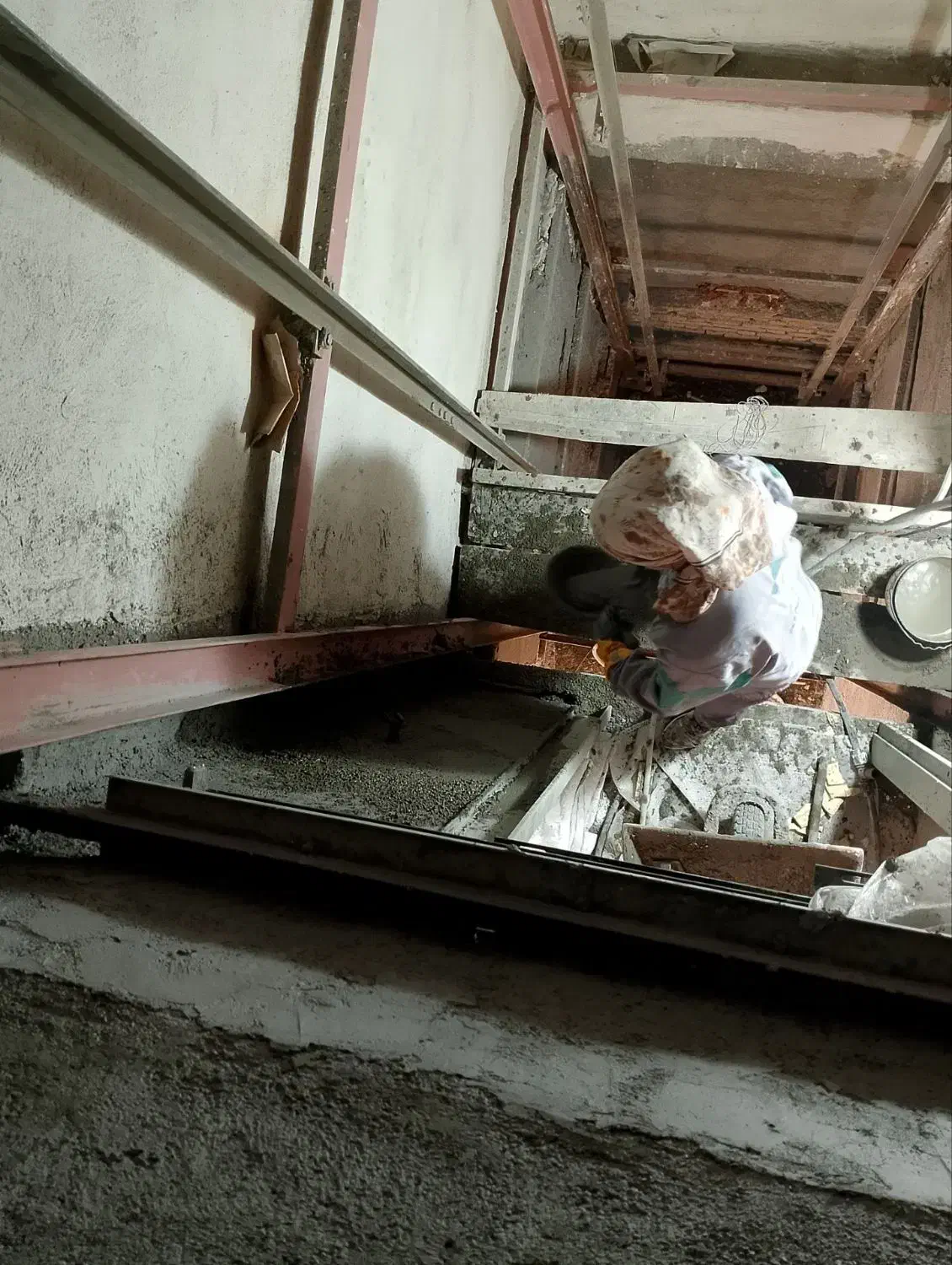 خدمات ساختمانی طوفان|خدمات پیشه و مهارت|بجنورد, |دیوار