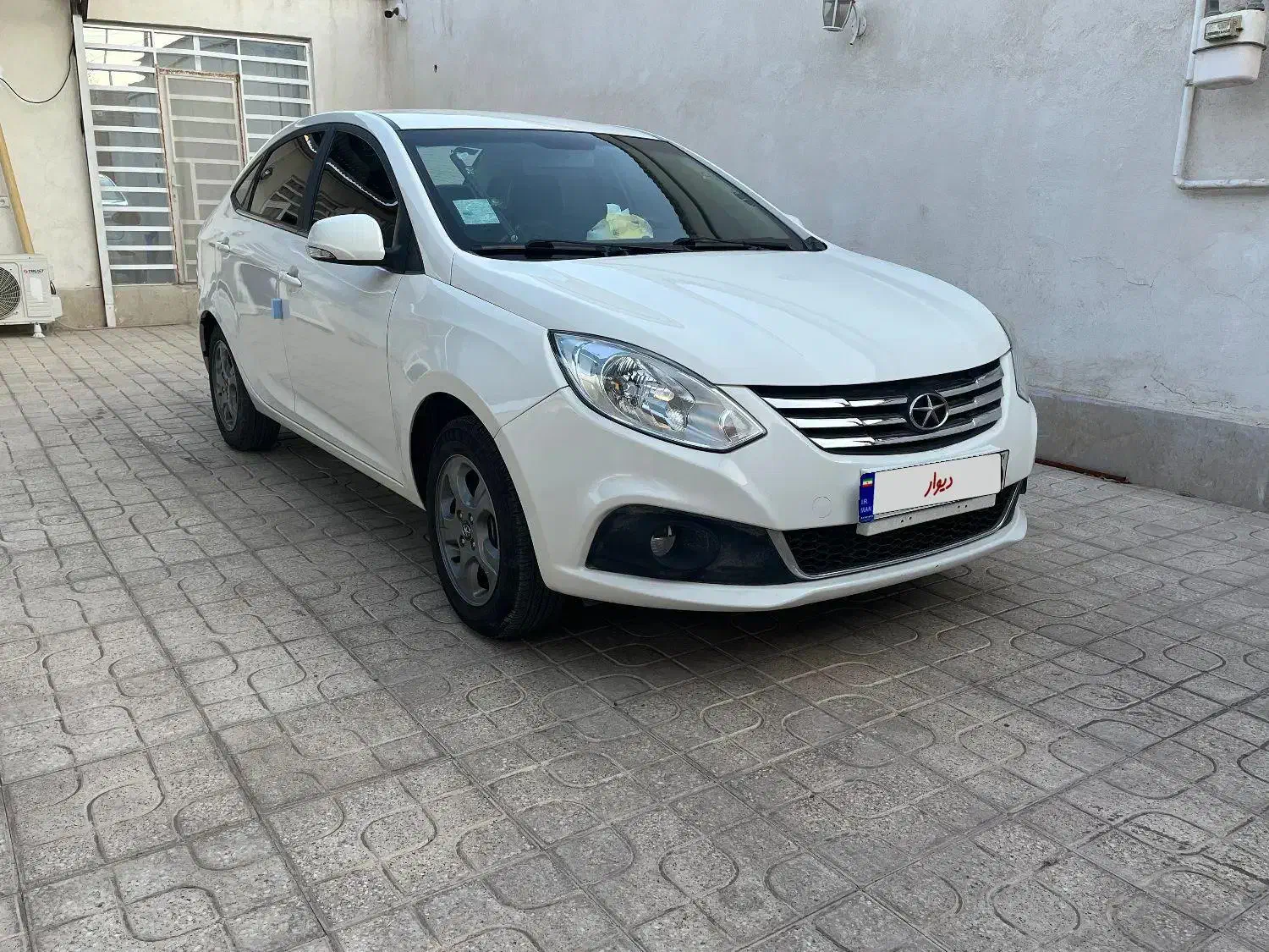 جک j4 فوق کم کار|خودرو سواری و وانت|سیرجان, |دیوار