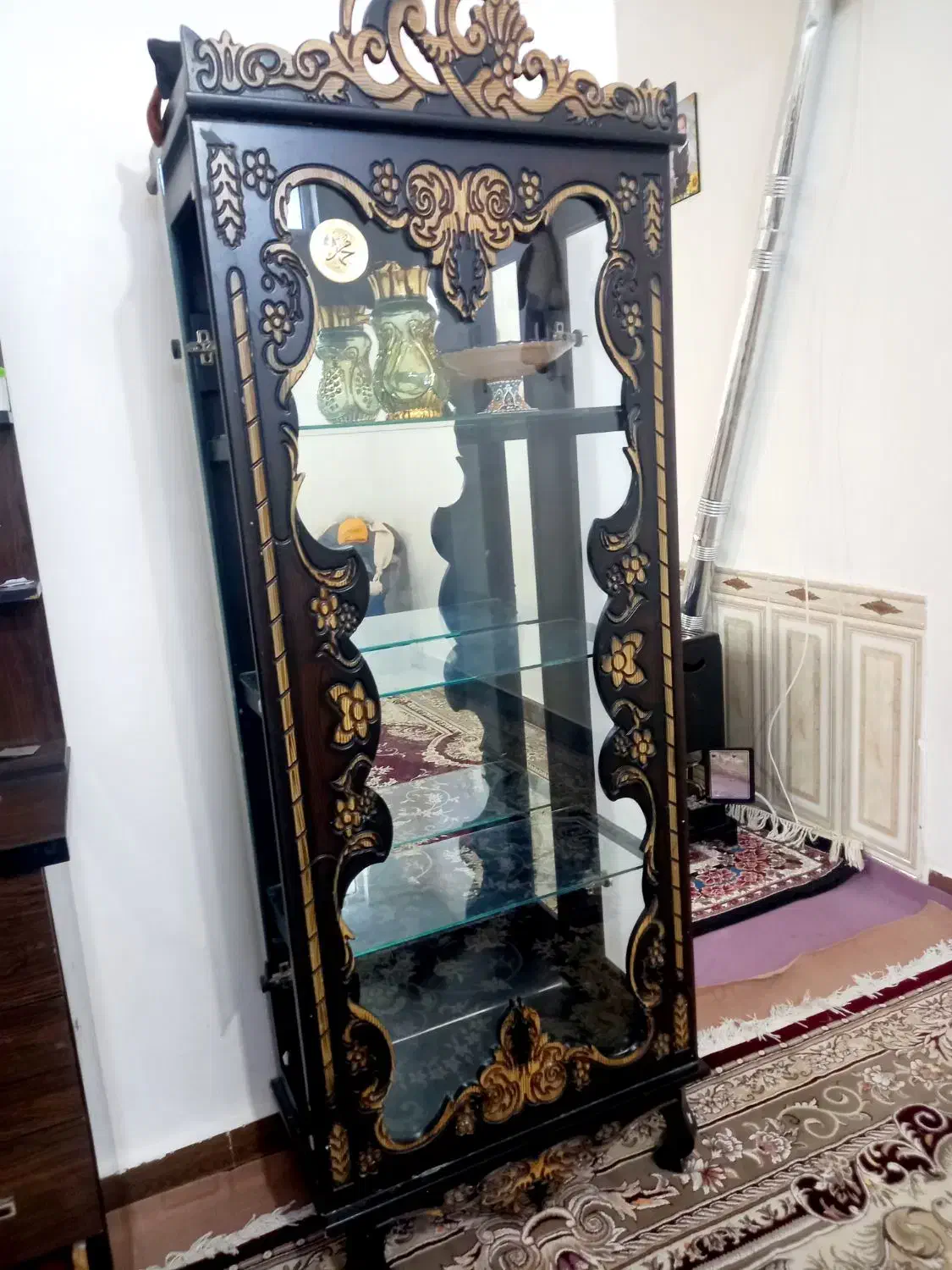 بوفه چوبی سالم|بوفه، ویترین، کنسول|کلاله, |دیوار