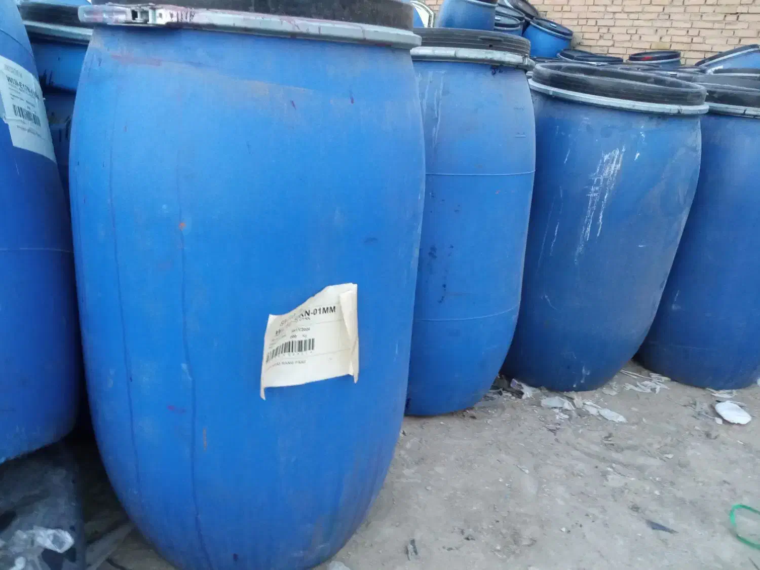 بشکه 200 لیتری خارجی|ظروف نگهدارنده، پلاستیکی، یکبارمصرف|بهارستان, |دیوار