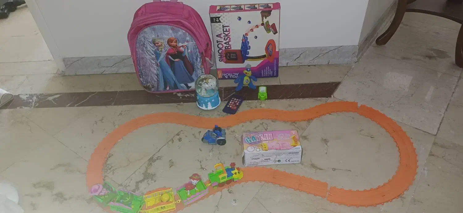 مقداری اسباب بازی|اسباببازی|تهران, حکمت|دیوار