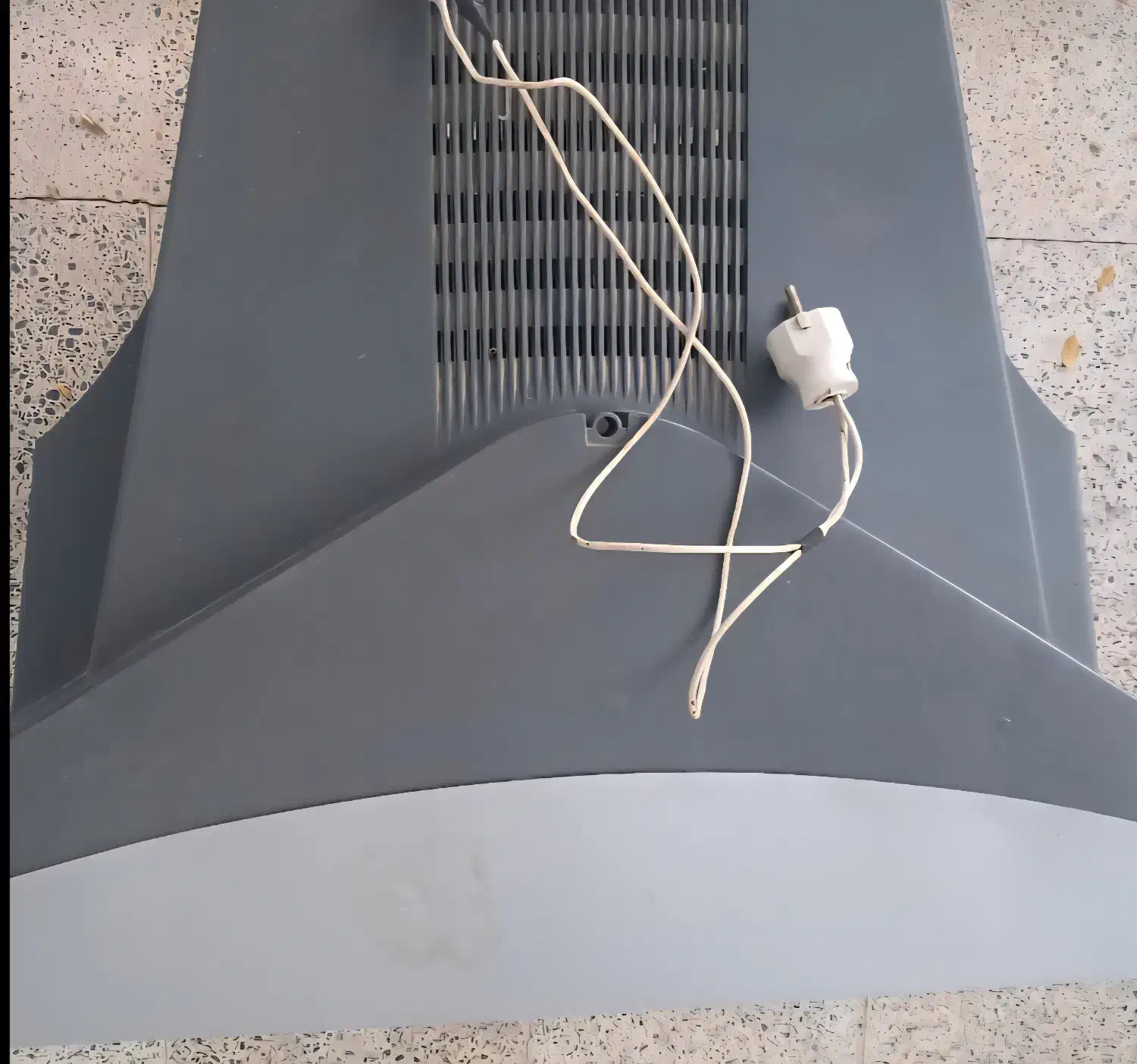 تلویزیون ۲۱ اینچ قدیمی  ، تلویزیون ۲۶ ال ای دی|تلویزیون و پروژکتور|نظرآباد, نظرآباد|دیوار