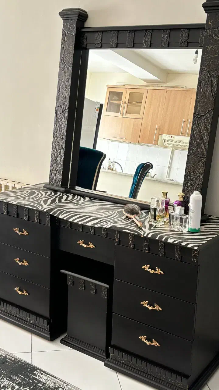 میز کنسول|بوفه، ویترین، کنسول|ماهدشت, |دیوار