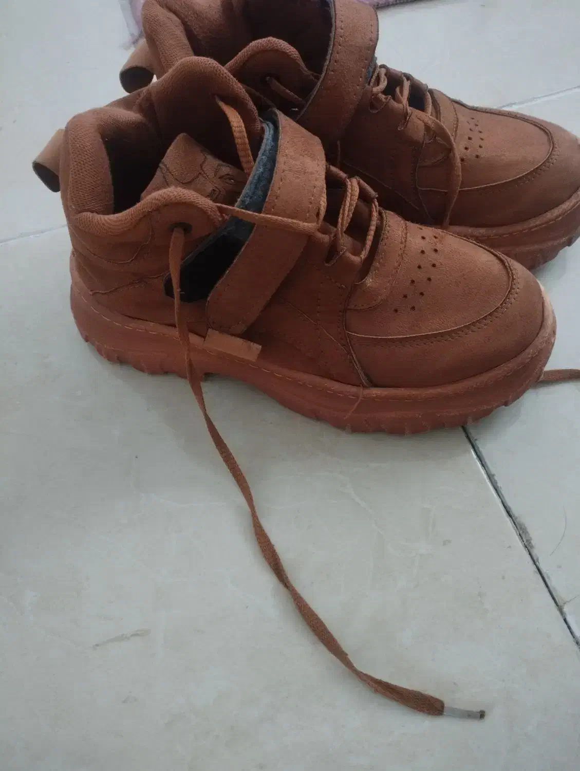 بوت و نیم بوت باهم سایز۳۷|کیف، کفش، کمربند|بیرجند, |دیوار