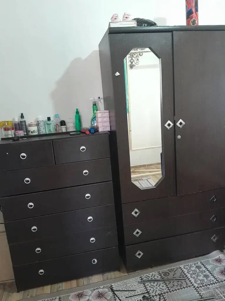 کمدوکشو|جاکفشی، کمد، دراور|رشت, آب آسیاب|دیوار