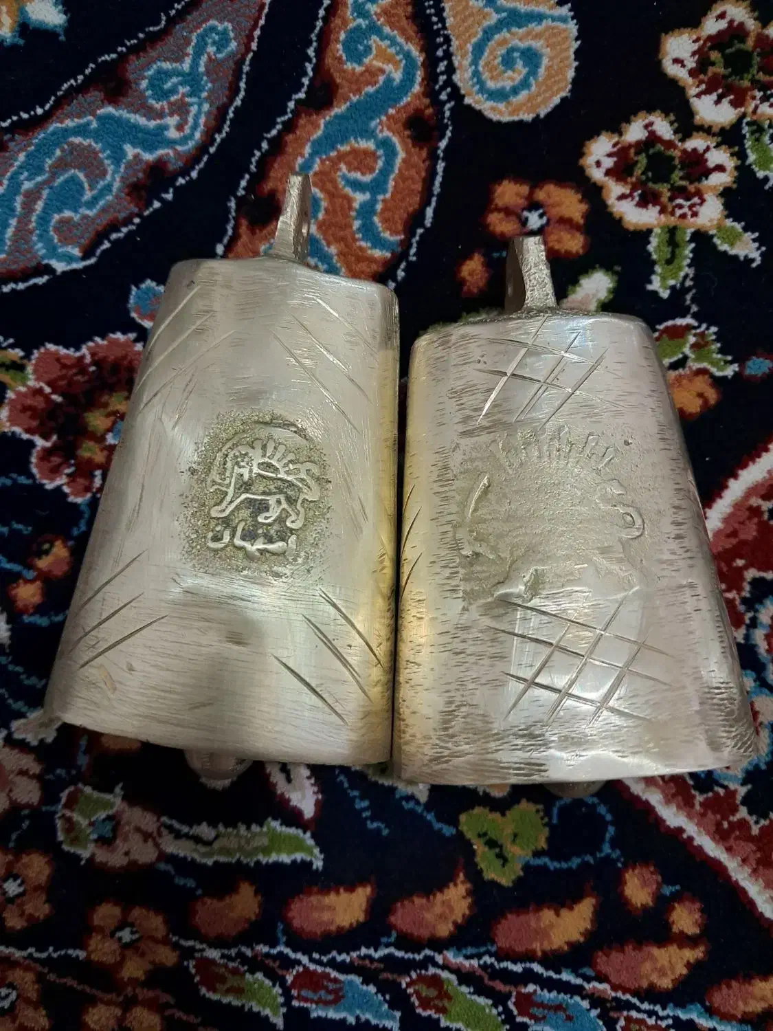 زنگلوله|کلکسیون اشیاء عتیقه|قدس, شهر‌قدس|دیوار