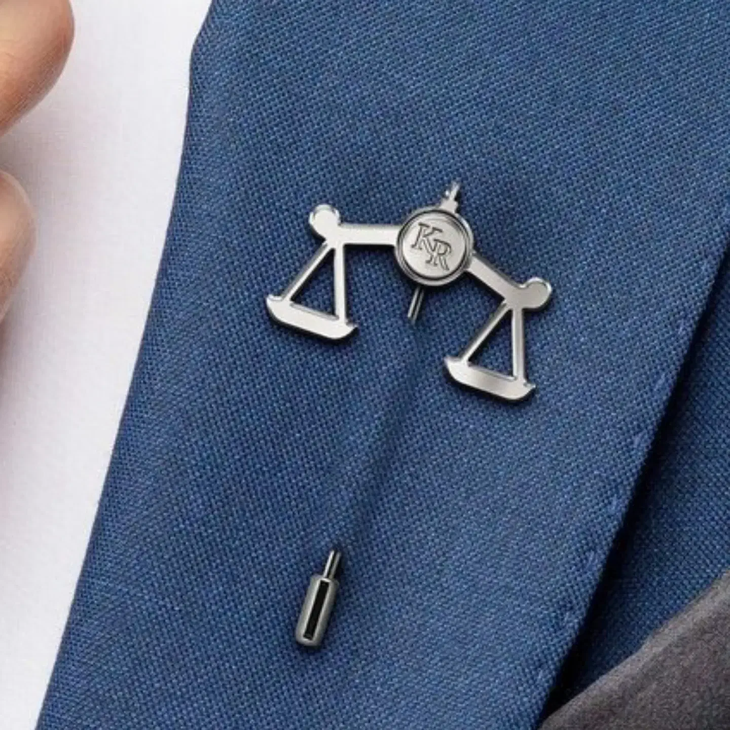 وکیل حقوقی، کیفری و خانواده|خدمات مالی، حسابداری، بیمه|زنجان, |دیوار