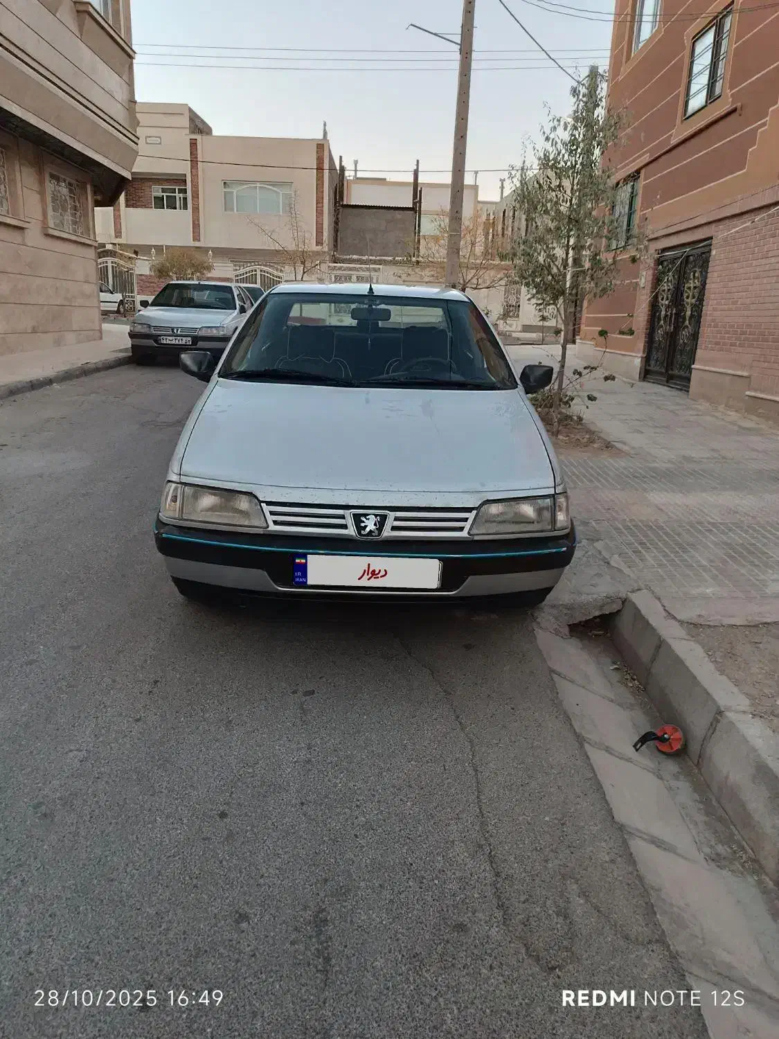 پژو 405 مدل 1386 به رنگ نقره ای|خودرو سواری و وانت|بیرجند, |دیوار