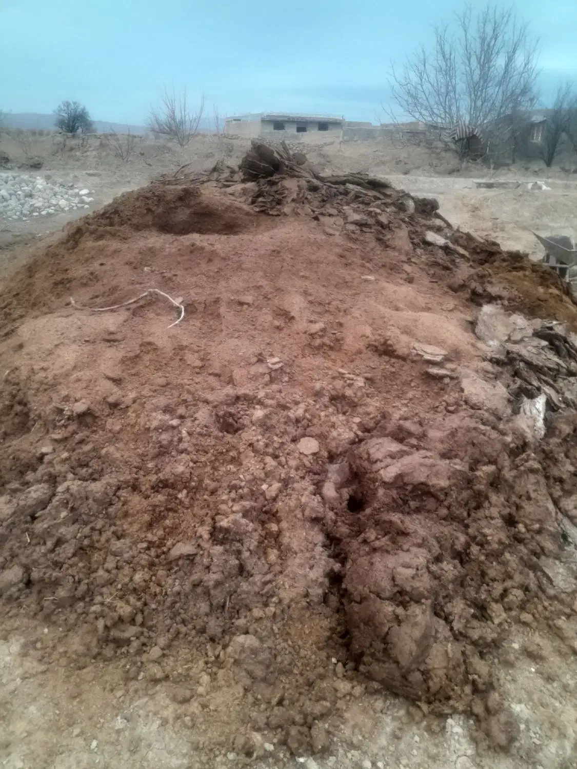 کود حیوانی|خدمات باغبانی و درختکاری|شیروان (خراسان), |دیوار