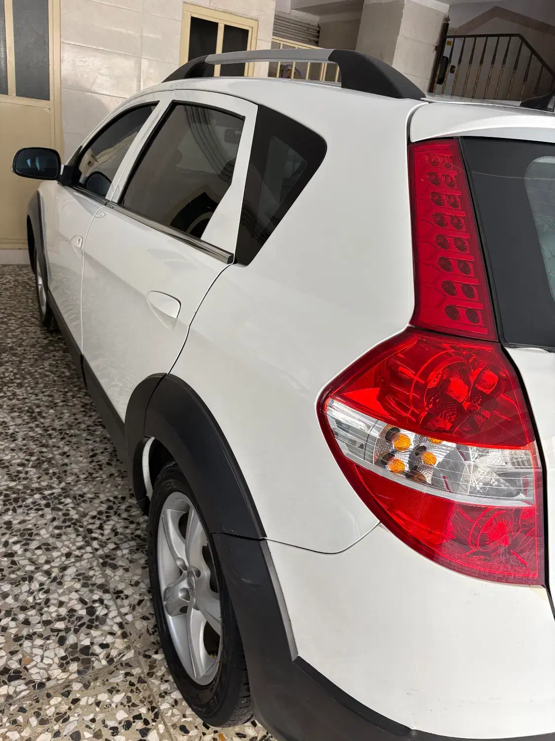 h30cross مدل۹۶|خودرو سواری و وانت|قائم‌شهر, |دیوار