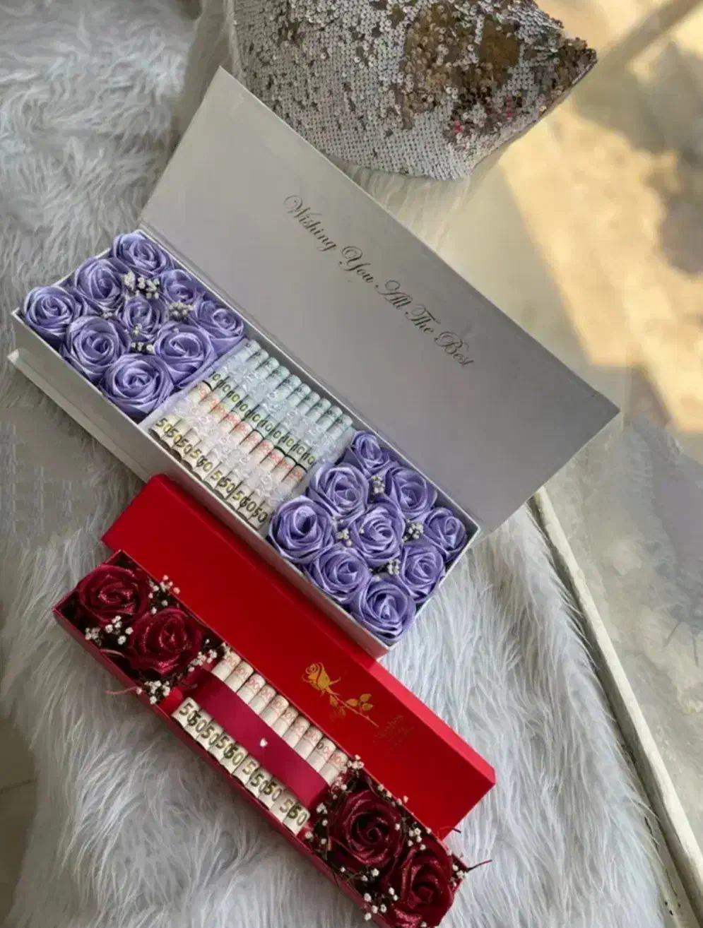 گل روز مادر|گل مصنوعی|اندیشه, اندیشه فاز ۴|دیوار