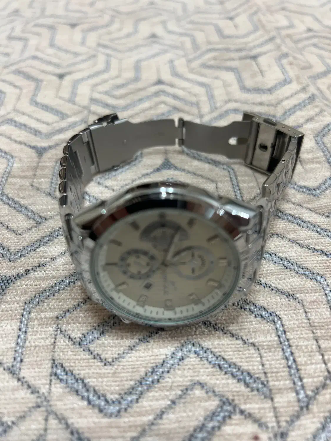 ساعت دریم سه موتوره نمادین|ساعت|اصفهان, قلعه طبره|دیوار