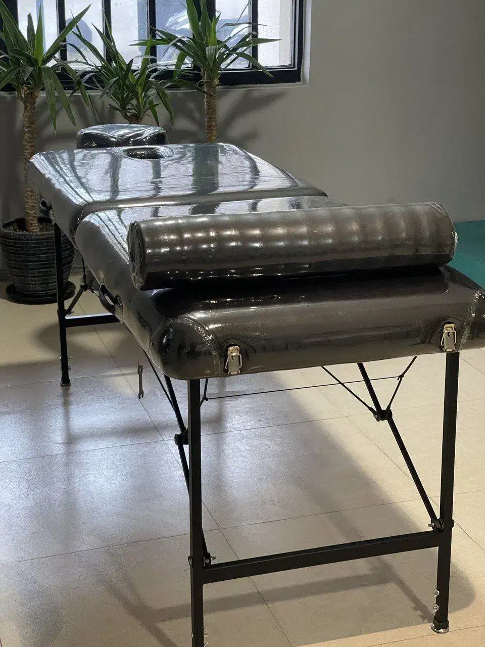 تخت پرتابل ماساژ + پک بادکش+ روغن ماساژ+ رول ملحفه|پزشکی|مشهد, صیاد شیرازی|دیوار