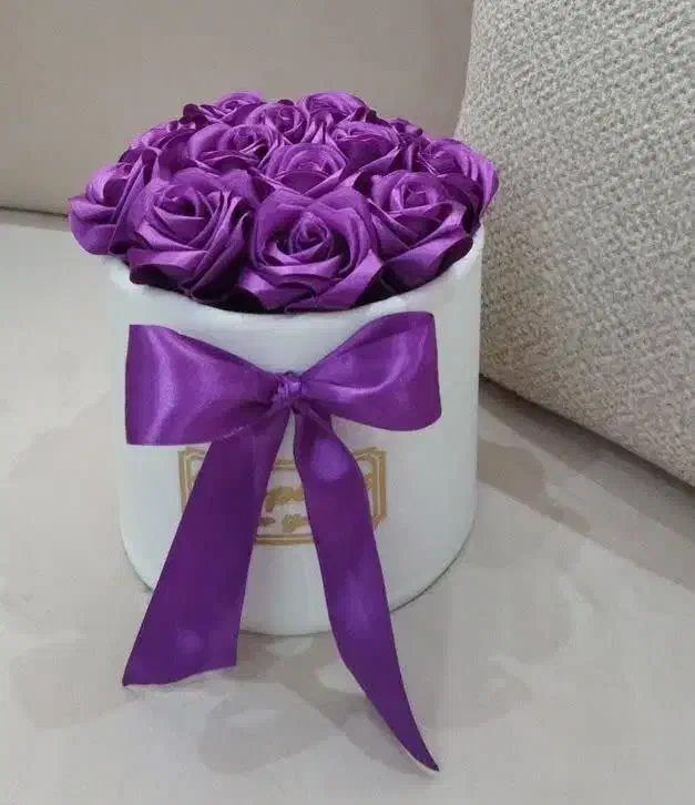 باکس گل با ربان با مدل ورنگهای مختلف|صنایع دستی و سایر لوازم تزئینی|میبد, |دیوار